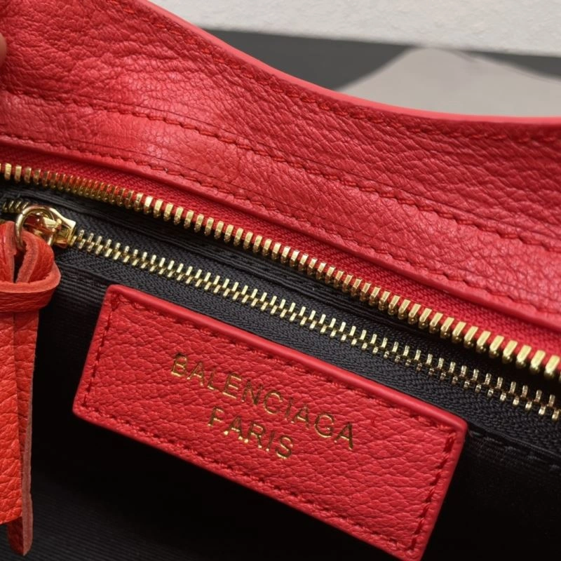 Balenciaga  Medium Motorcycle Bag with Detachable Strap Youthful 72662