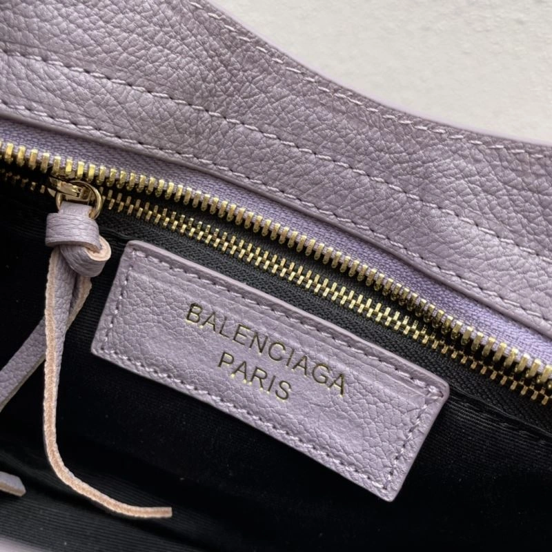 Balenciaga  Medium Motorcycle Bag with Detachable Strap GoAnywhere 72659
