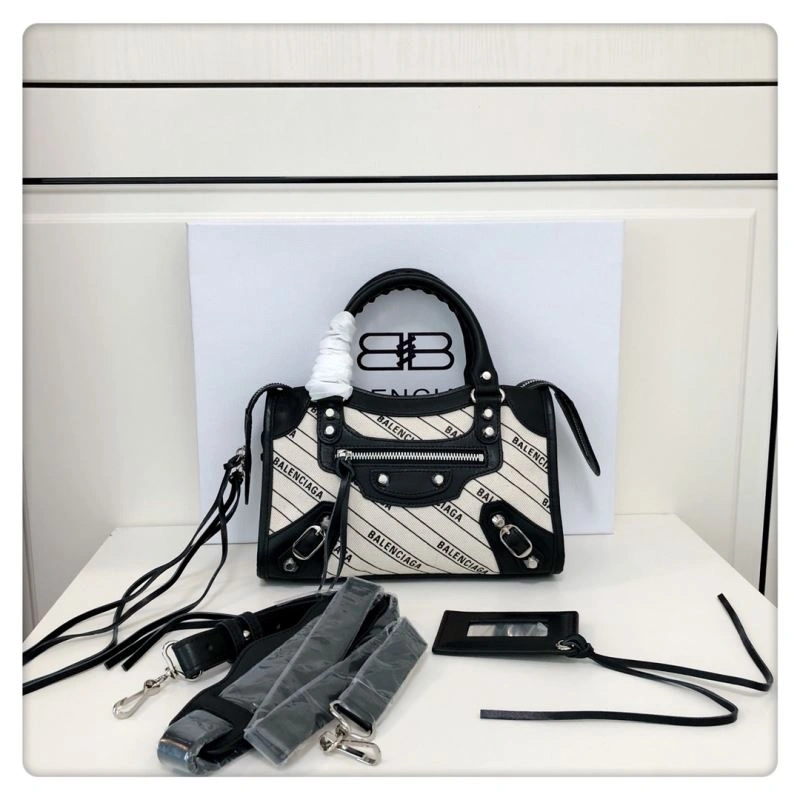Flexible Balenciaga  Motorcycle Bag with Diagonal Print Design 78767