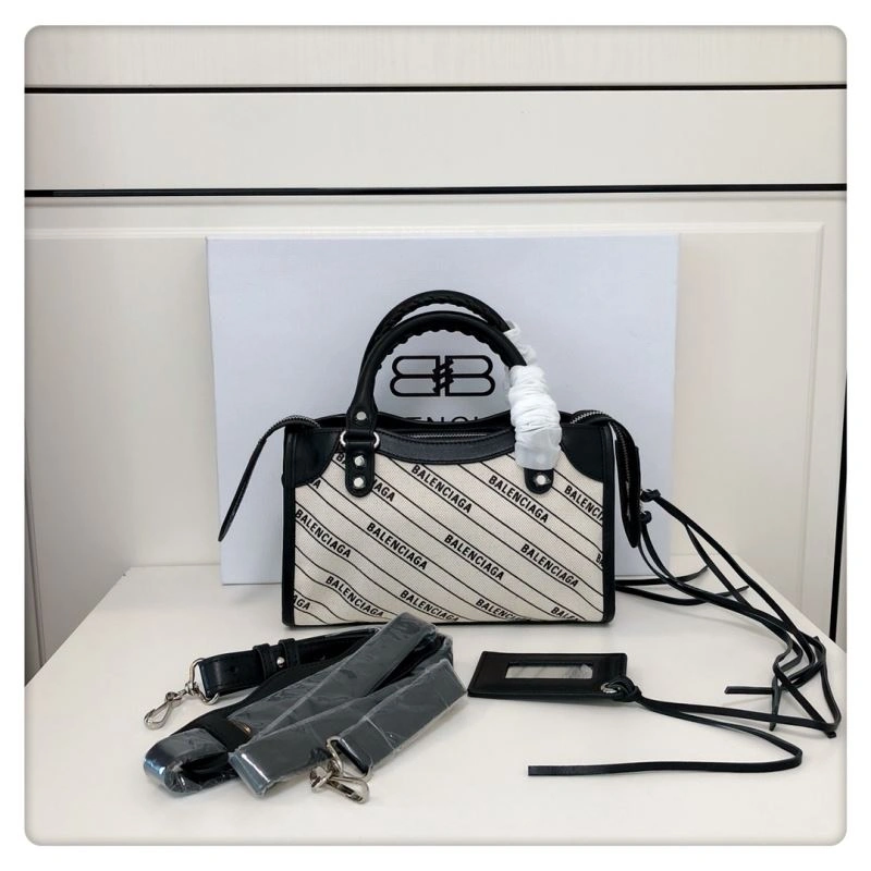 Flexible Balenciaga  Motorcycle Bag with Diagonal Print Design 78767