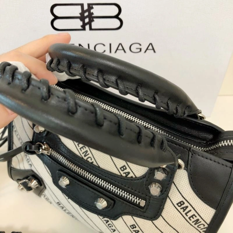 Flexible Balenciaga  Motorcycle Bag with Diagonal Print Design 78767