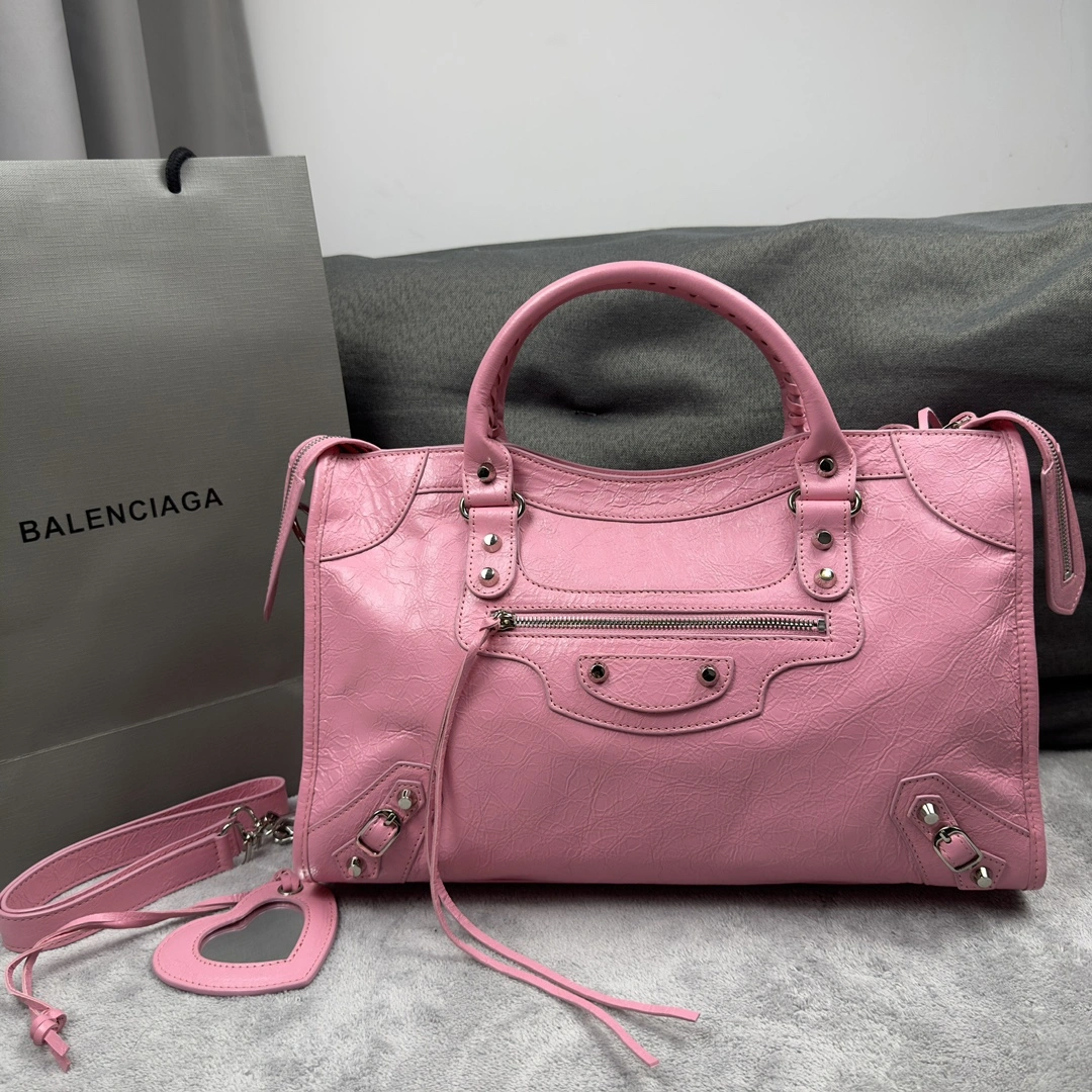 Balenciaga Classic Series  Motorcycle Bag - Elegant Comeback Trendsetting 64646