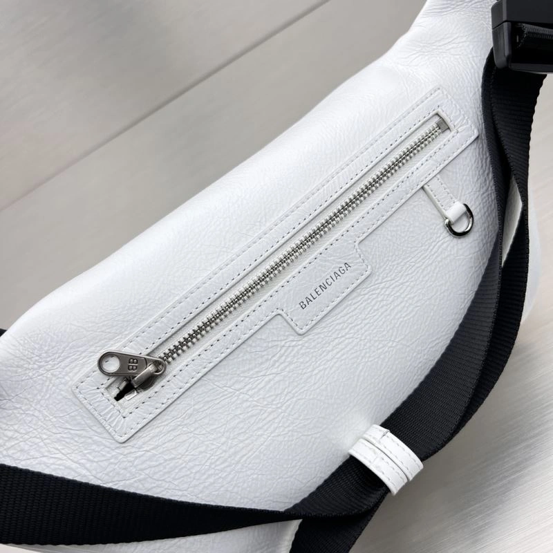 Soft Balenciaga  White Motorcycle Multi-Pocket Waist Bag for Travel 78549