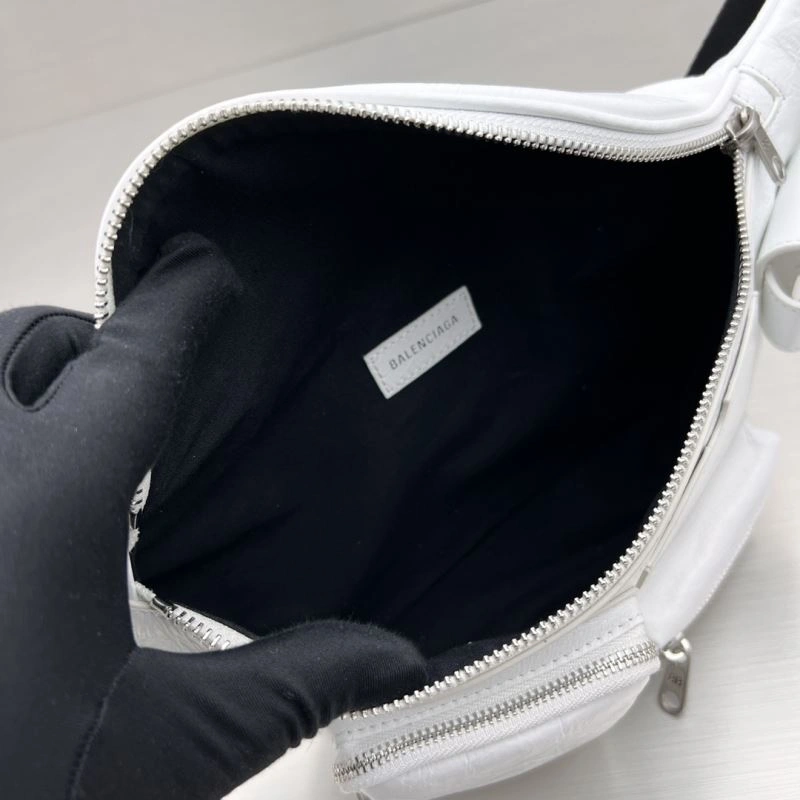 Soft Balenciaga  White Motorcycle Multi-Pocket Waist Bag for Travel 78549
