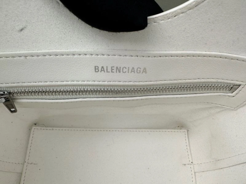 Balenciaga  Full Leather White BB23ss Handheld Small Bag Trendy 78561