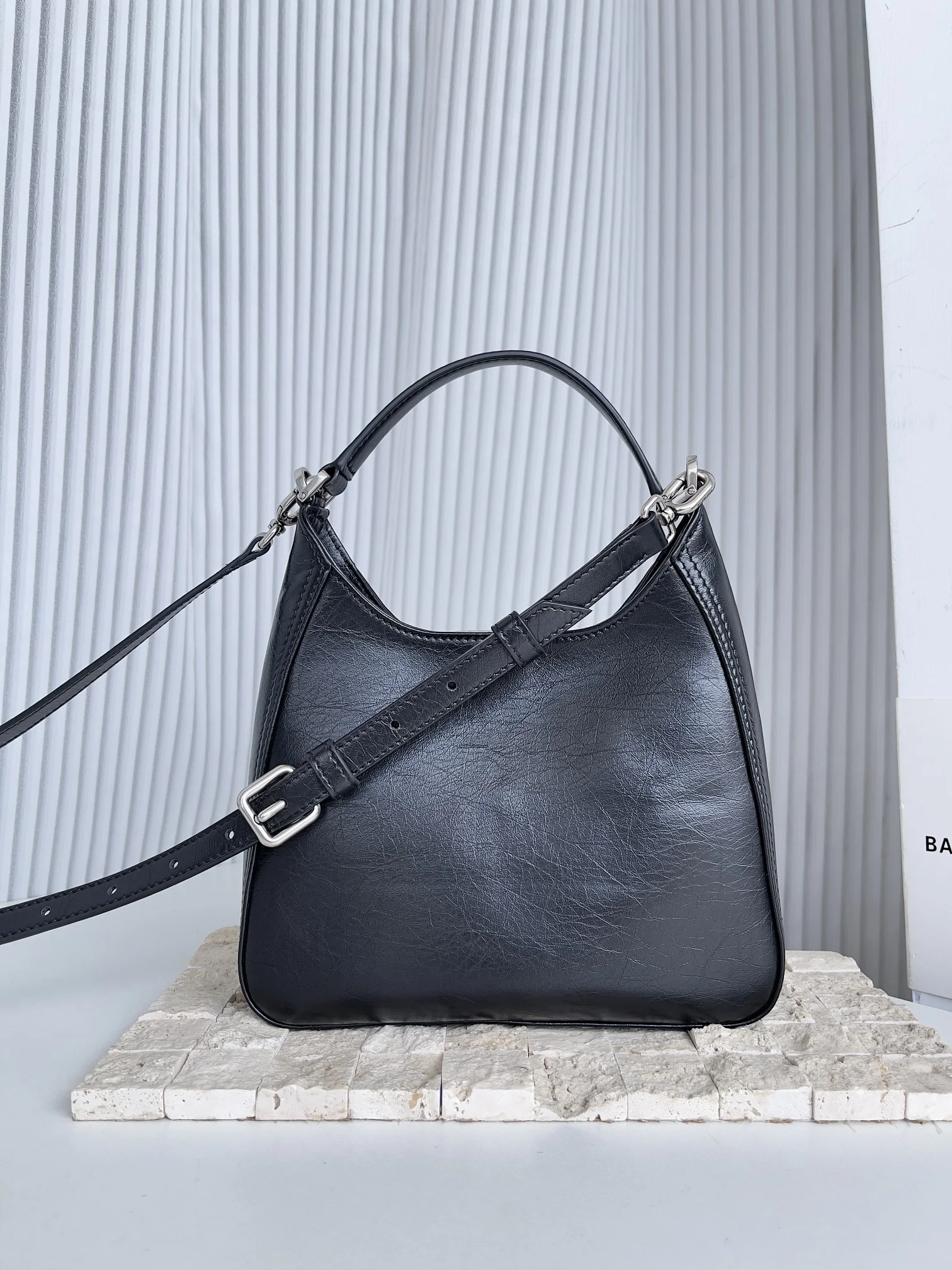 WeatherProof Balenciaga  Hobo Bag - 20x20.5x6.8 cm 60936