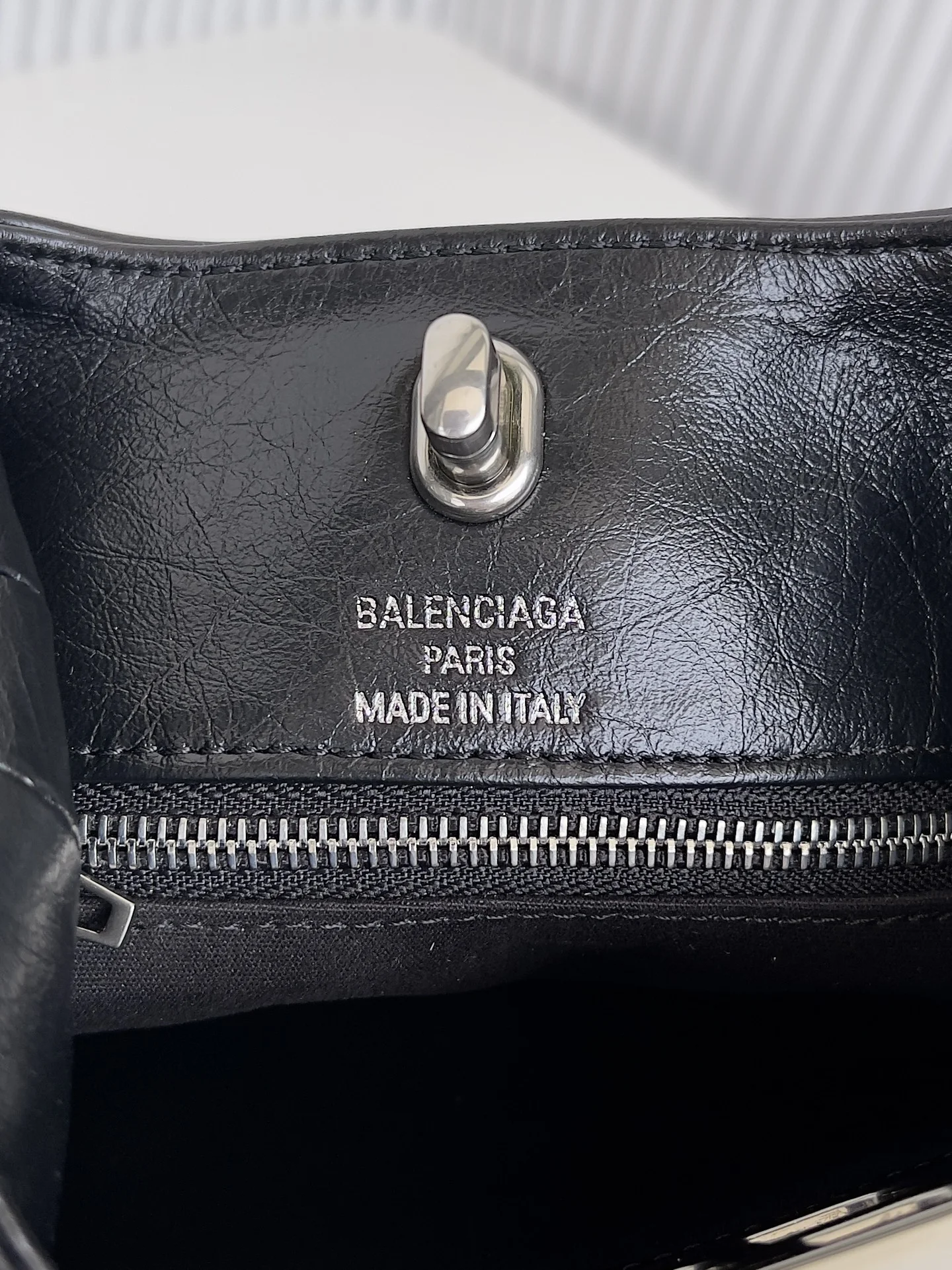 WeatherProof Balenciaga  Hobo Bag - 20x20.5x6.8 cm 60936