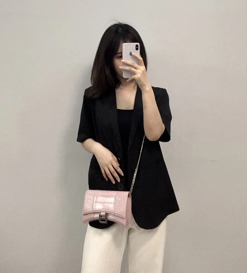 Balenciaga Crocodile Bean Paste Pink Hourglass Chain Bag with Silver Buckle Tailored 78701