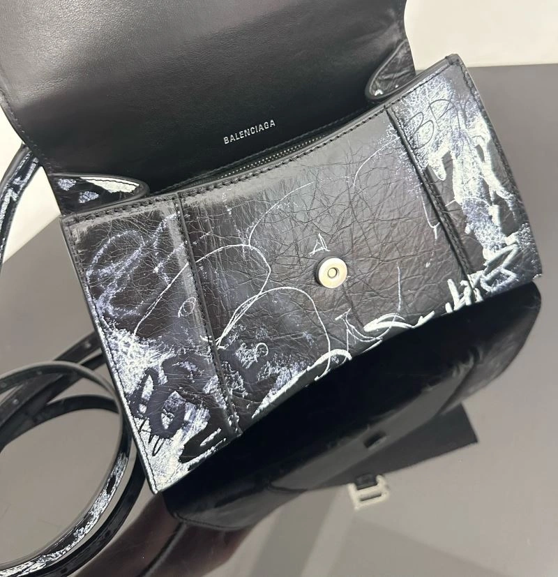 Durable Balenciaga Crocodile-Embossed Leather Hourglass Bag - Size S 72650