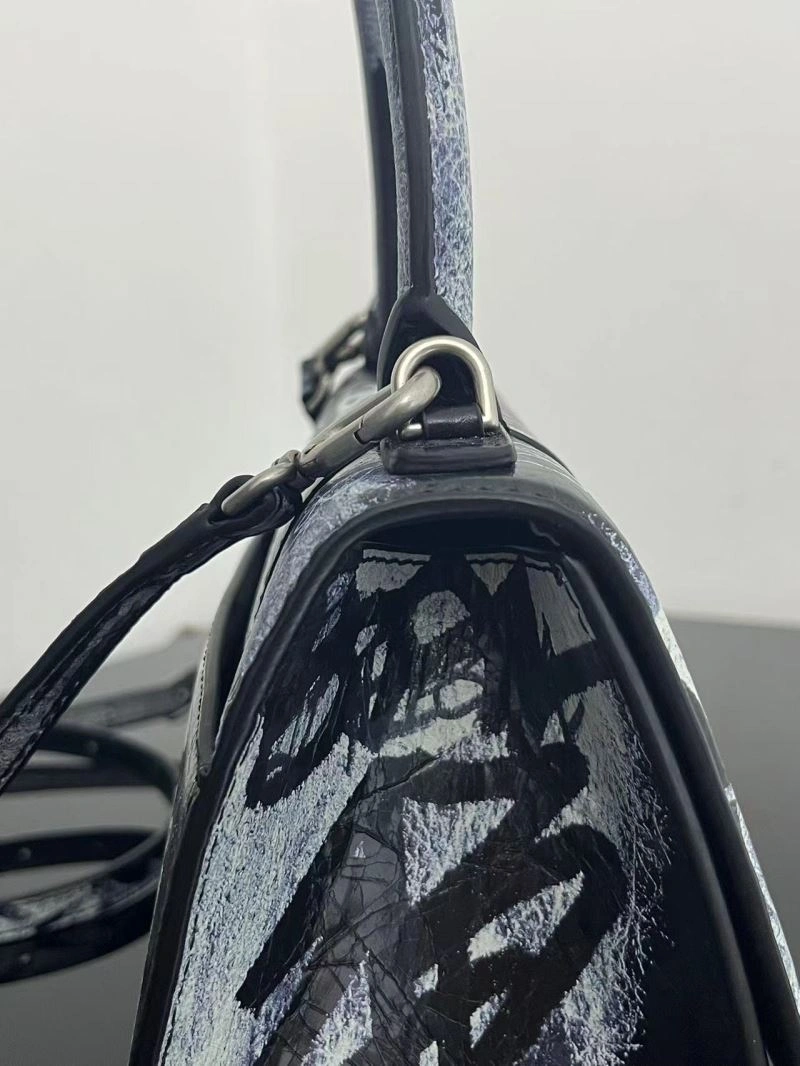 Durable Balenciaga Crocodile-Embossed Leather Hourglass Bag - Size S 72650
