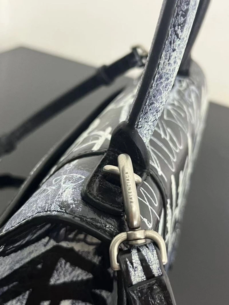 Durable Balenciaga Crocodile-Embossed Leather Hourglass Bag - Size S 72650