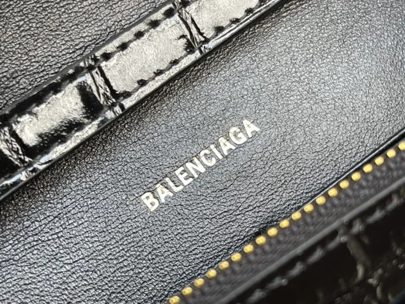 Balenciaga Crocodile Gold Buckle Hourglass Chain Bag byBalenciaga Tailored 38284