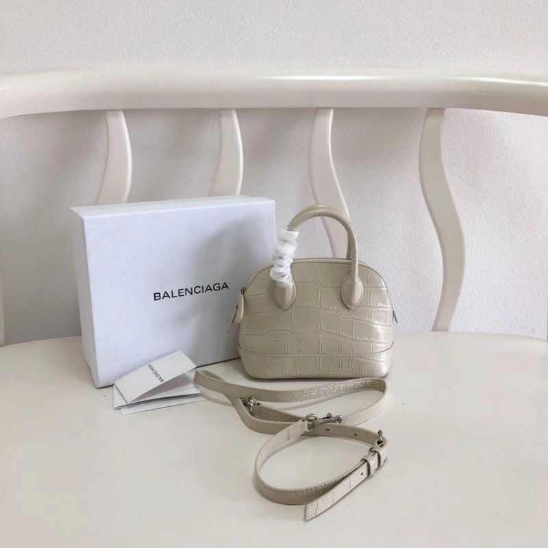 Balenciaga Crocodile Mini Shell Bag in Light Beige Unique 78550