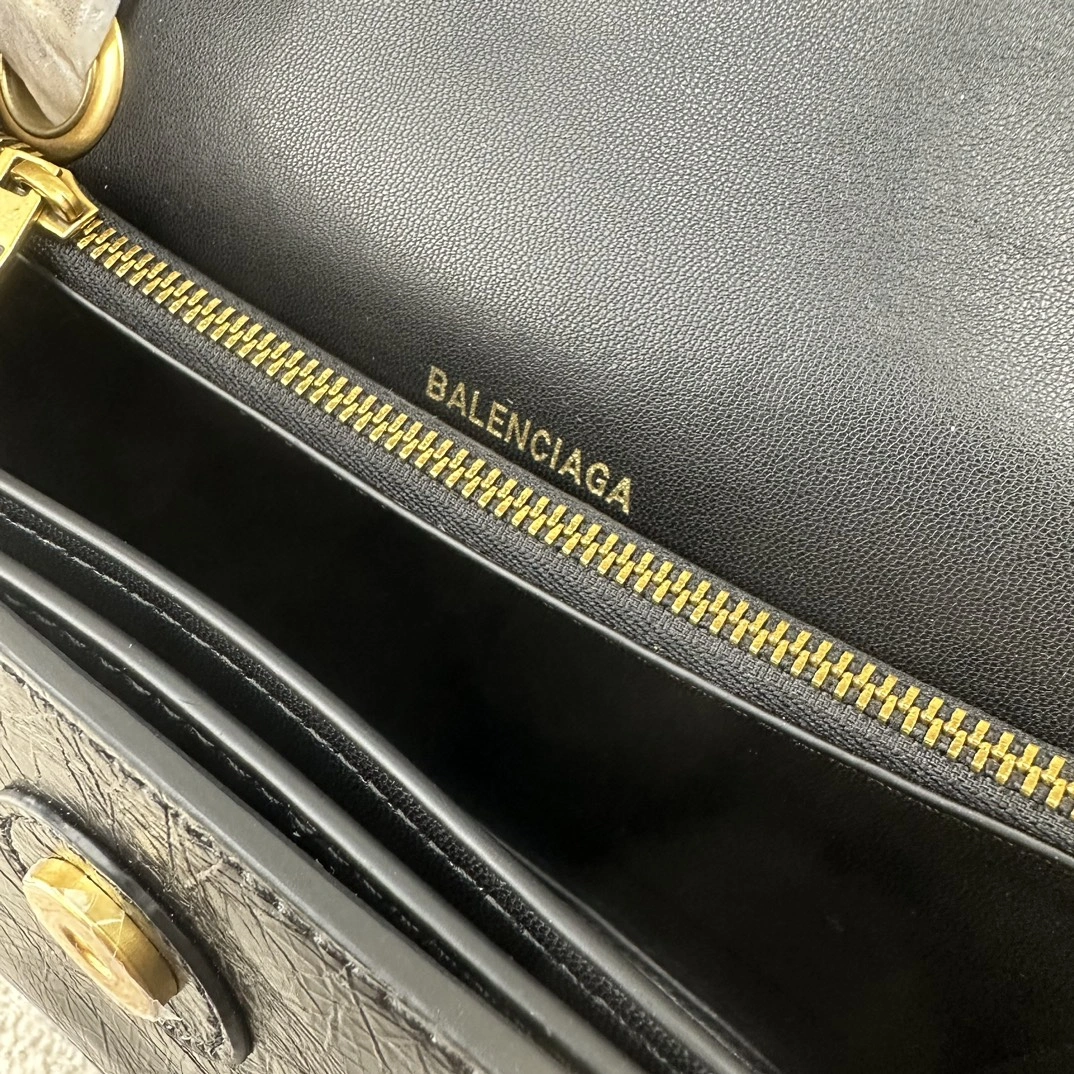 Snug Balenciaga Crush Pleated Black Sandglass Chain Bag 60945