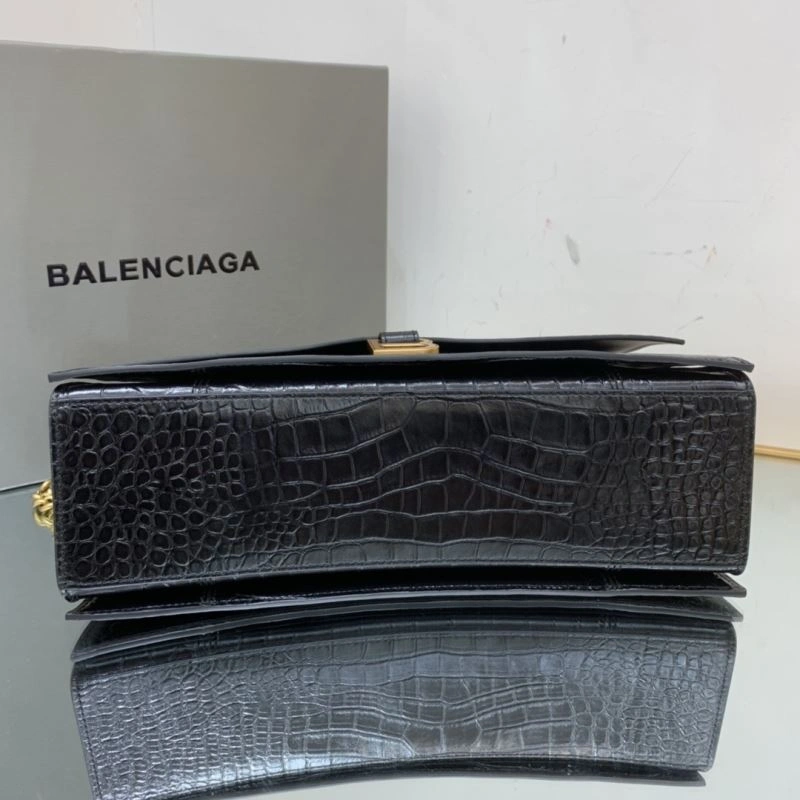 Balenciaga Crush Vintage Waxed Leather Bag with Gold Chain UrbanStyle 78671