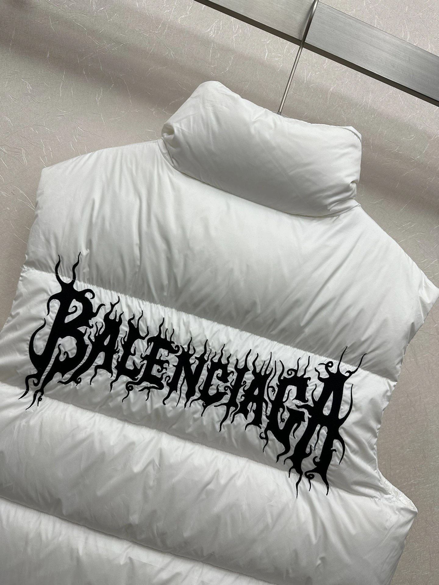 Balenciaga Down Jackets Supportive 98943