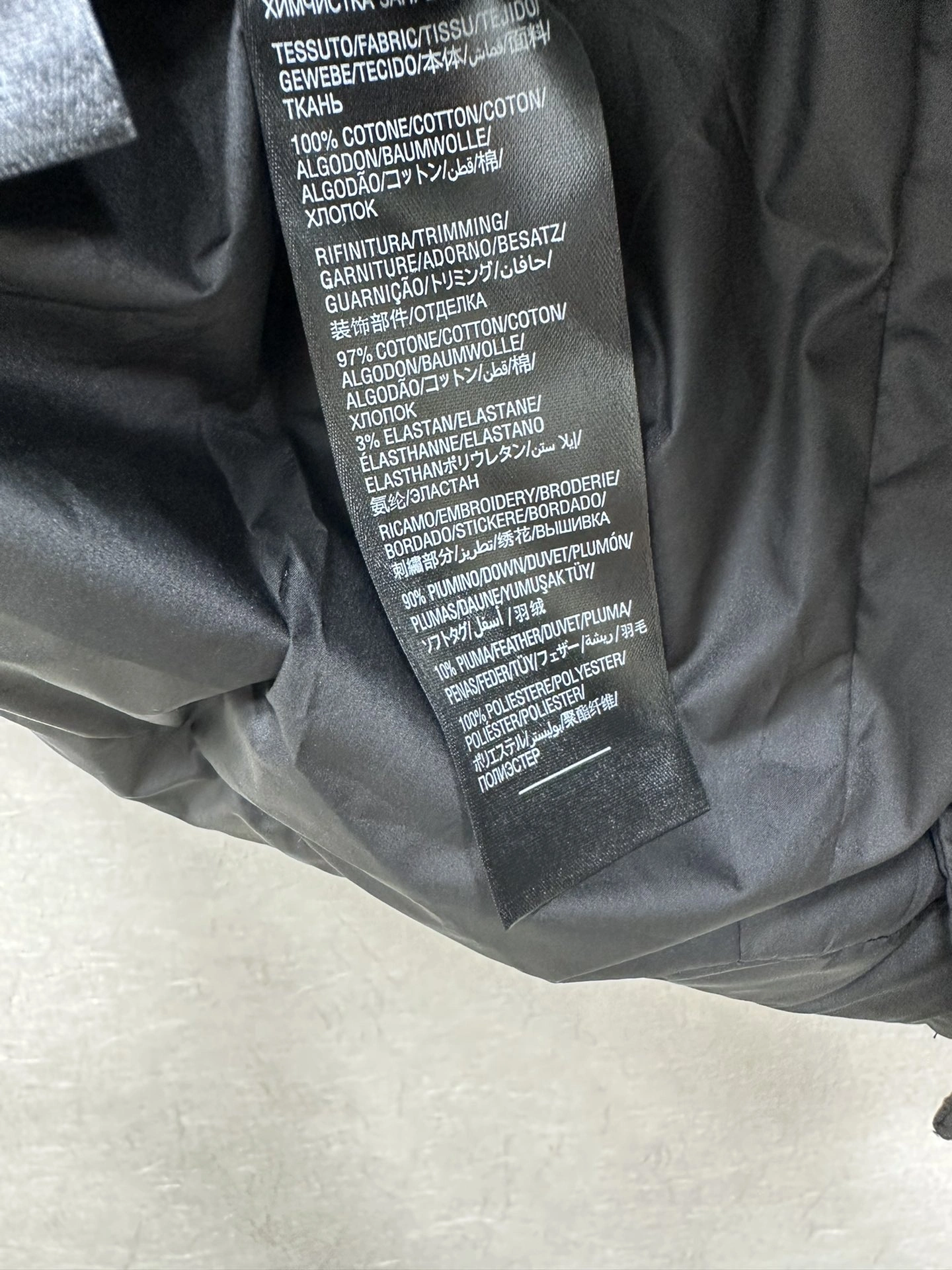 Reliable Balenciaga Down Jackets 98936