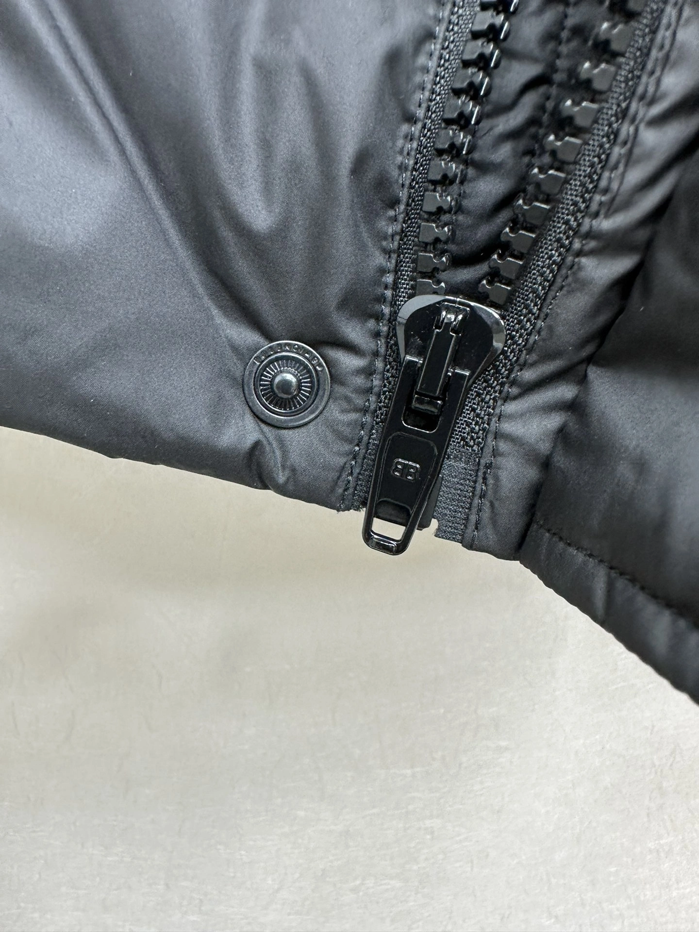 Balenciaga Down Jackets NewStyle 98910