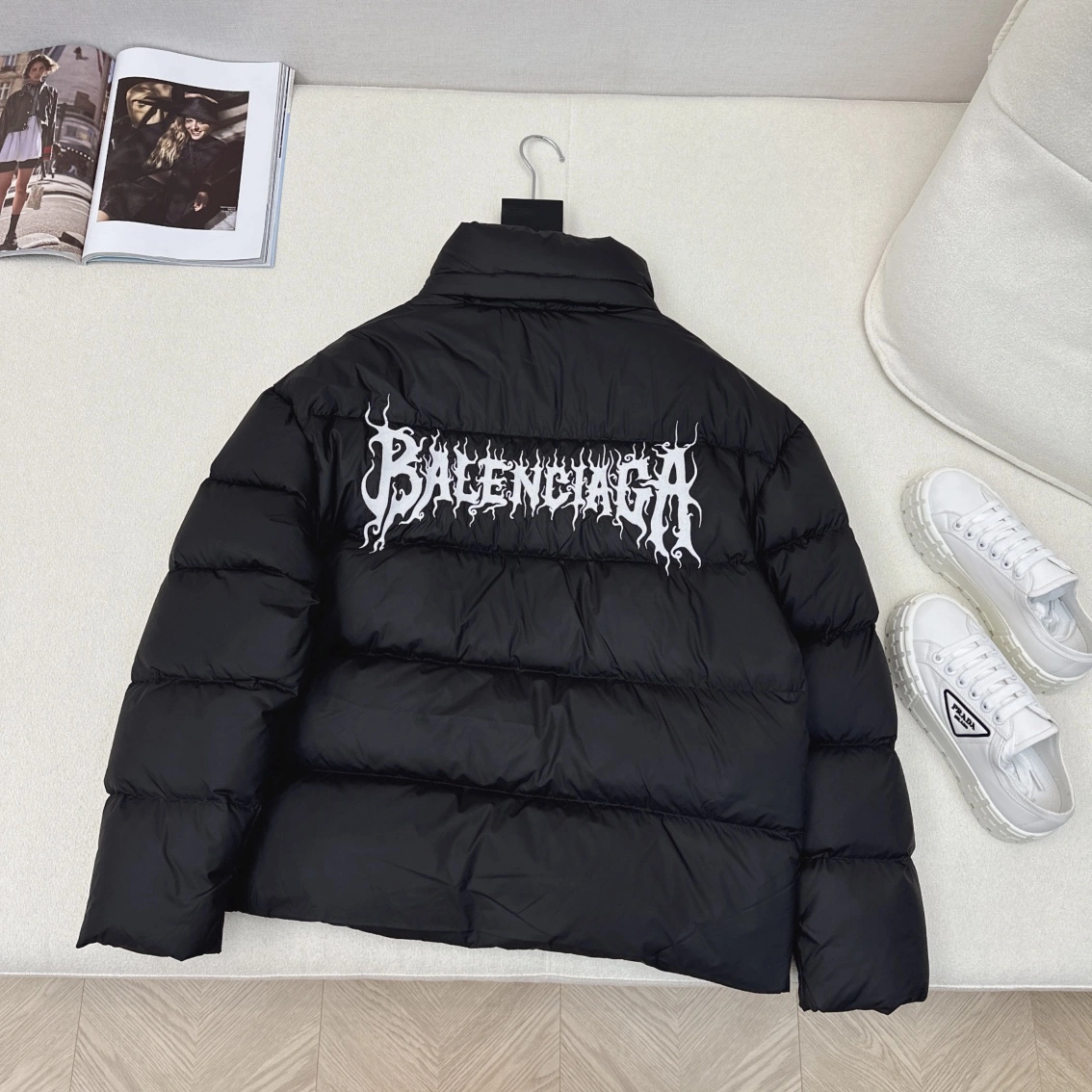 Balenciaga Down Jackets WellDesigned 98903