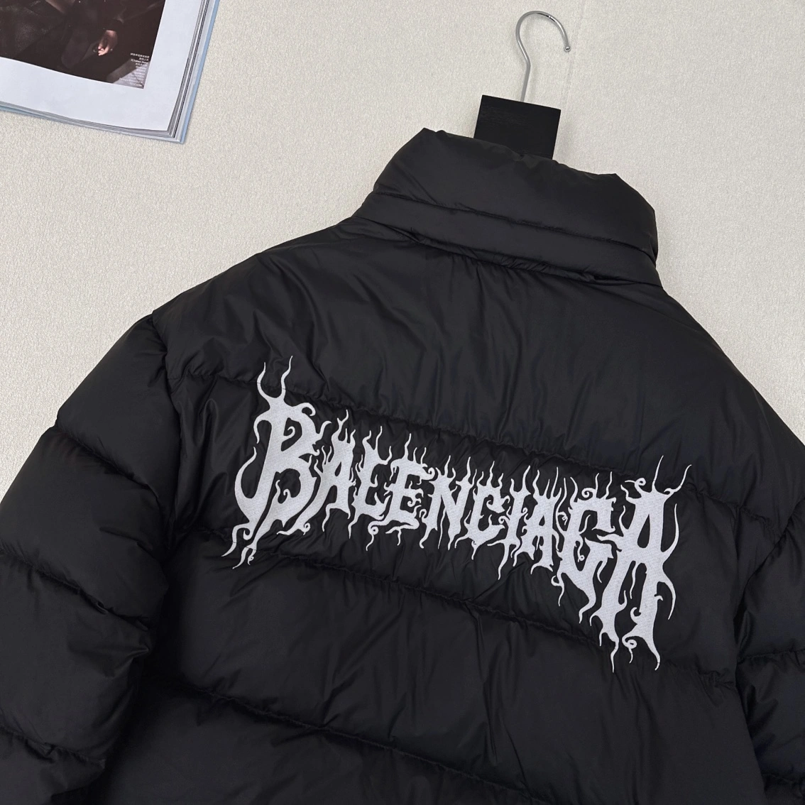 Balenciaga Down Jackets WellDesigned 98903
