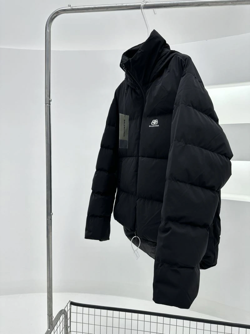 Unisex Balenciaga Down Jackets 98931