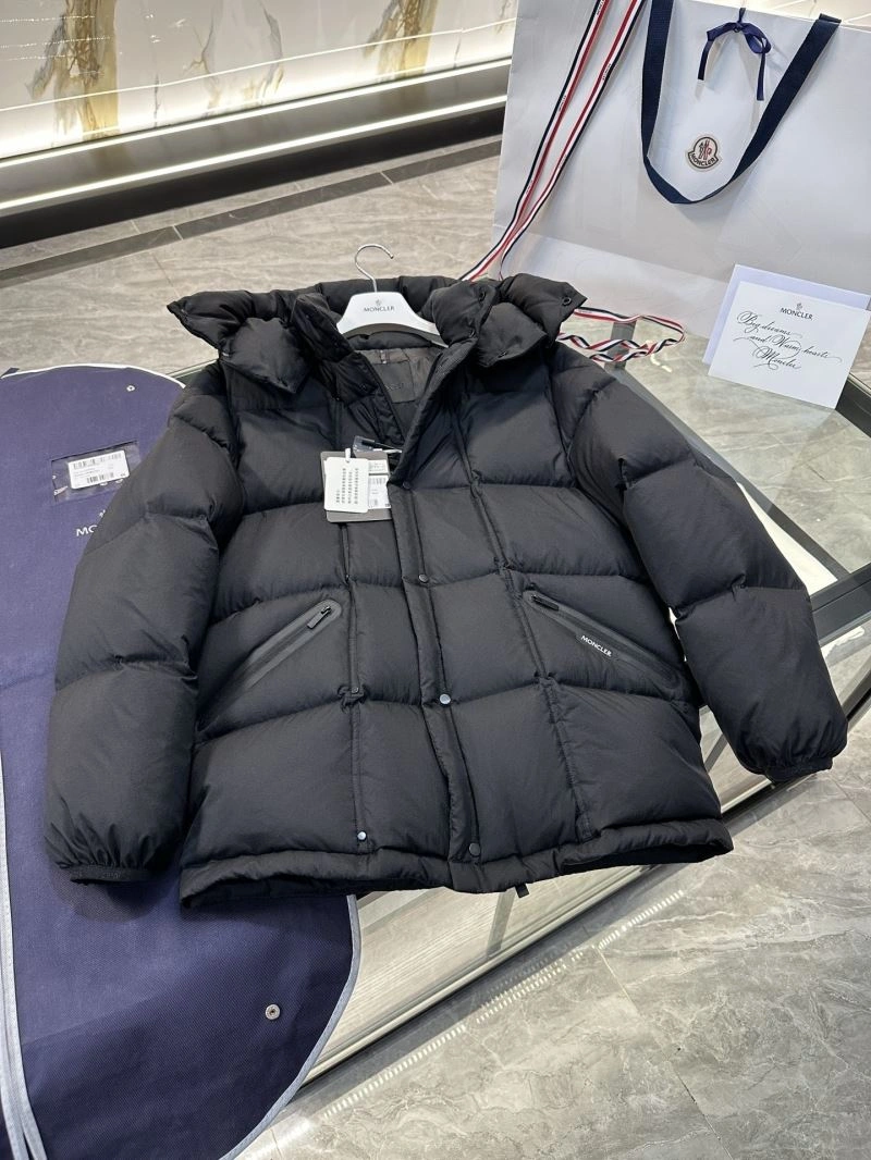Balenciaga Down Jackets Sleek 98875