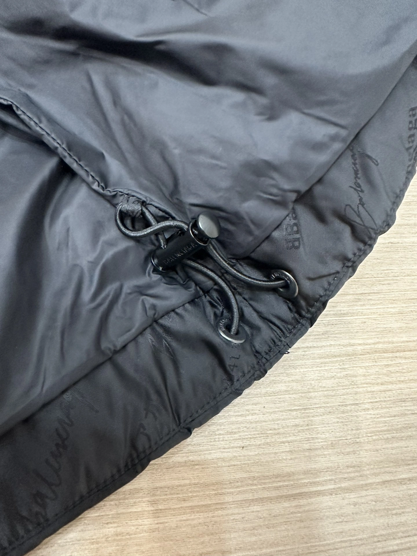 Balenciaga Down Jackets EyeCatching 98940