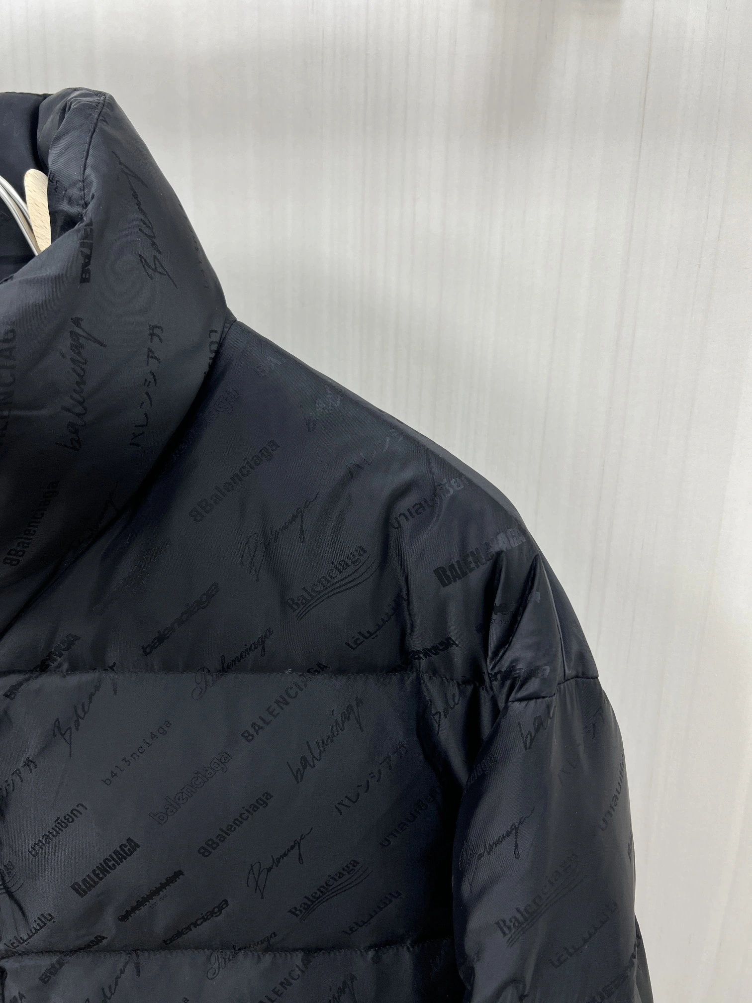 Balenciaga Down Jackets Minimalist 98899