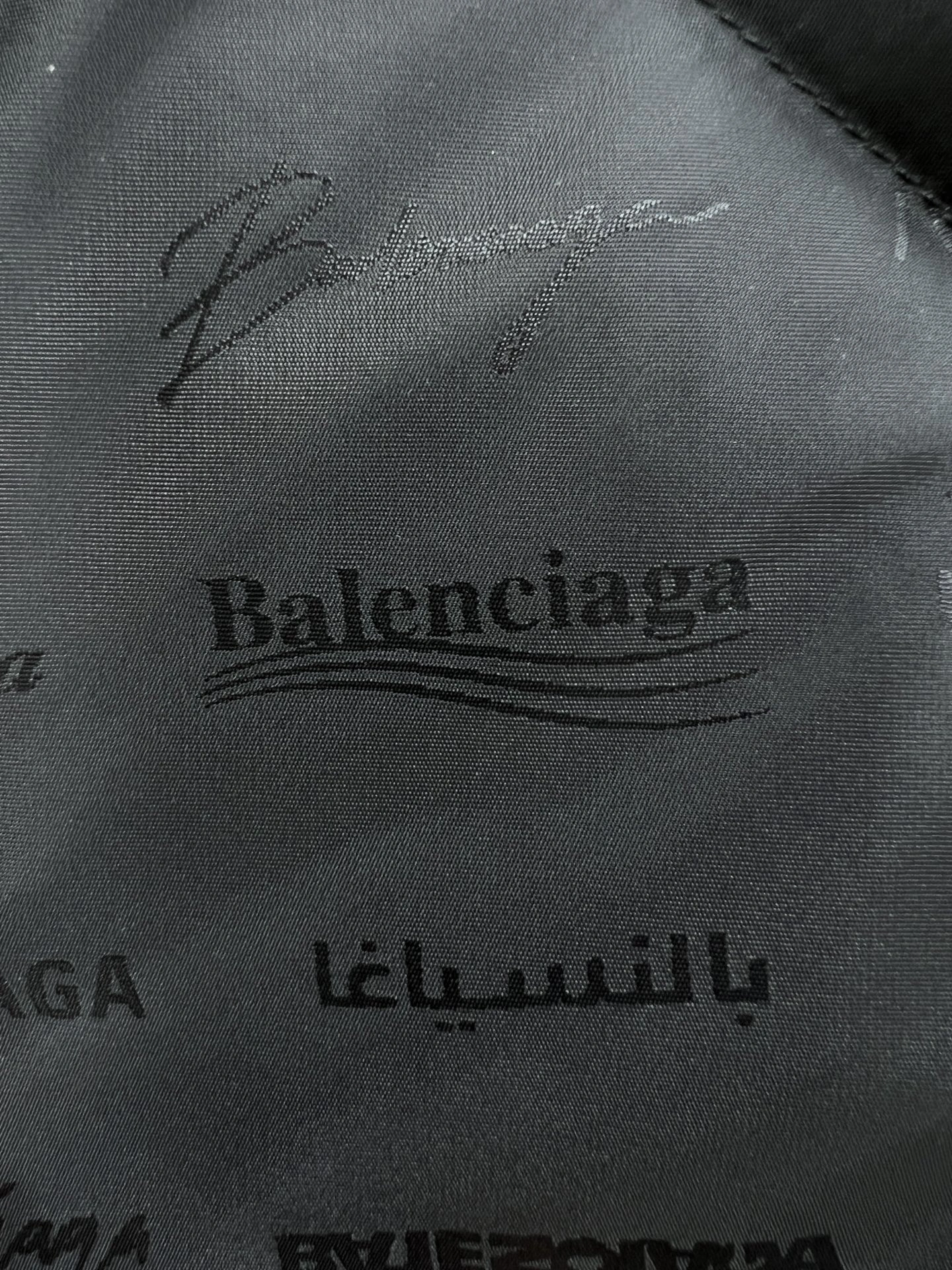 Balenciaga Down Jackets Minimalist 98899
