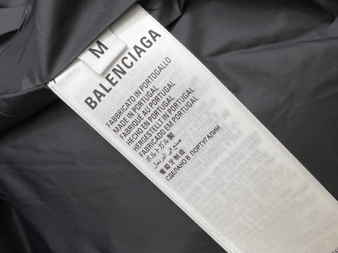 Balenciaga Down Jackets Minimalist 98899