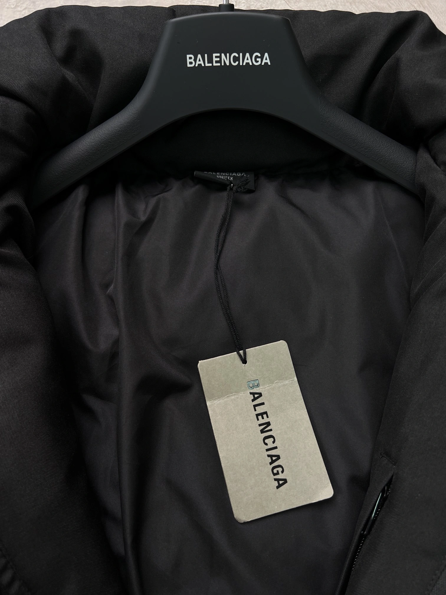 Sporty Balenciaga Down Jackets 98896