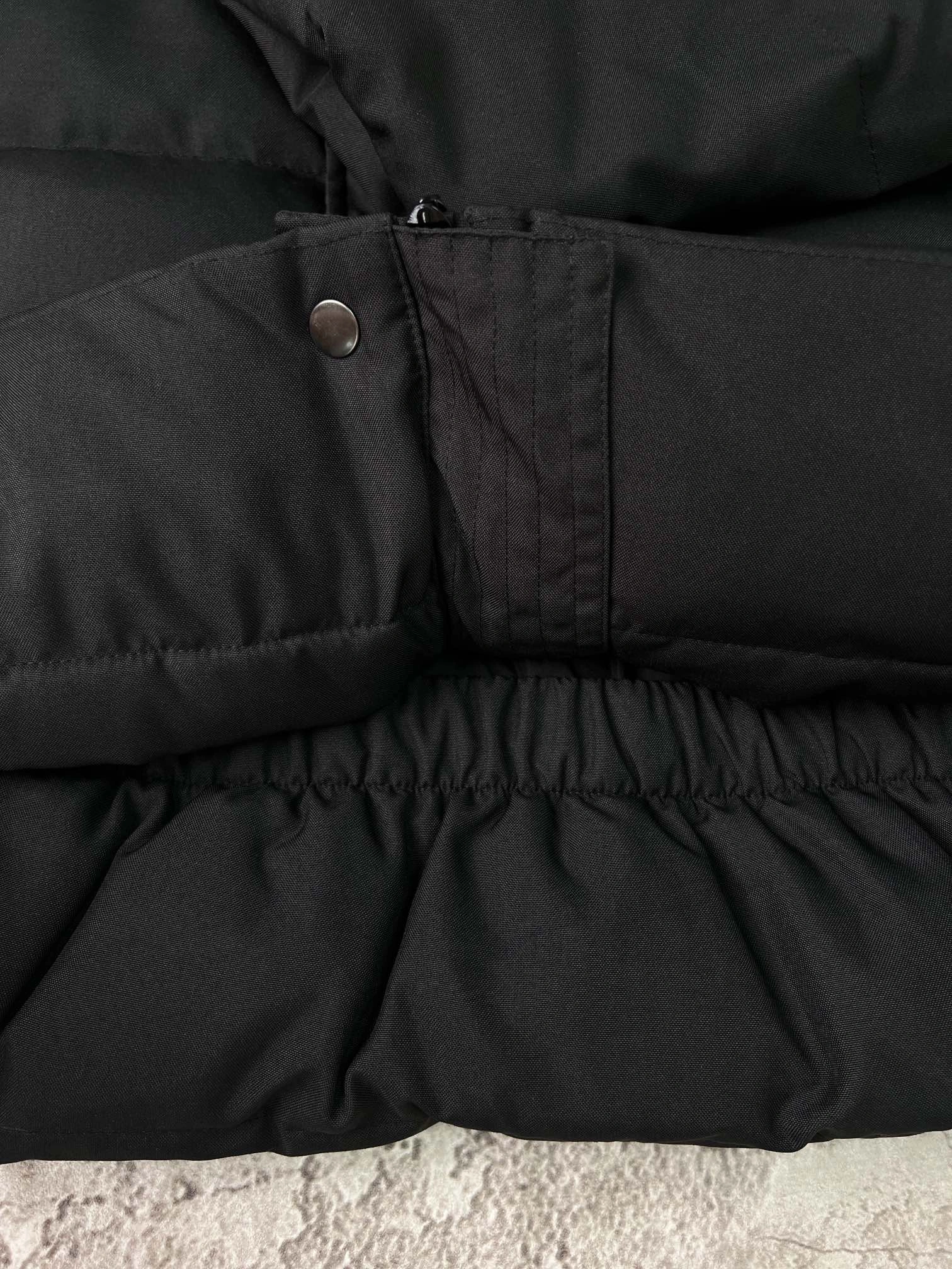 Sporty Balenciaga Down Jackets 98896