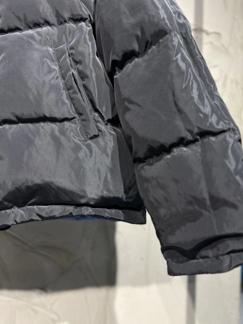Balenciaga Down Jackets TimelessDesign 98881