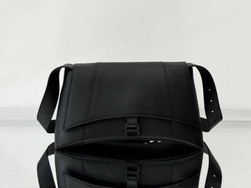 Balenciaga Downtown Hourglass Bag -  Cowhide Crossbody Tote FreshLook 66988