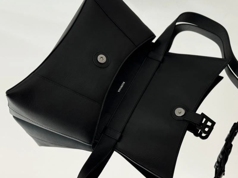 Balenciaga Downtown Hourglass Bag -  Cowhide Crossbody Tote FreshLook 66988