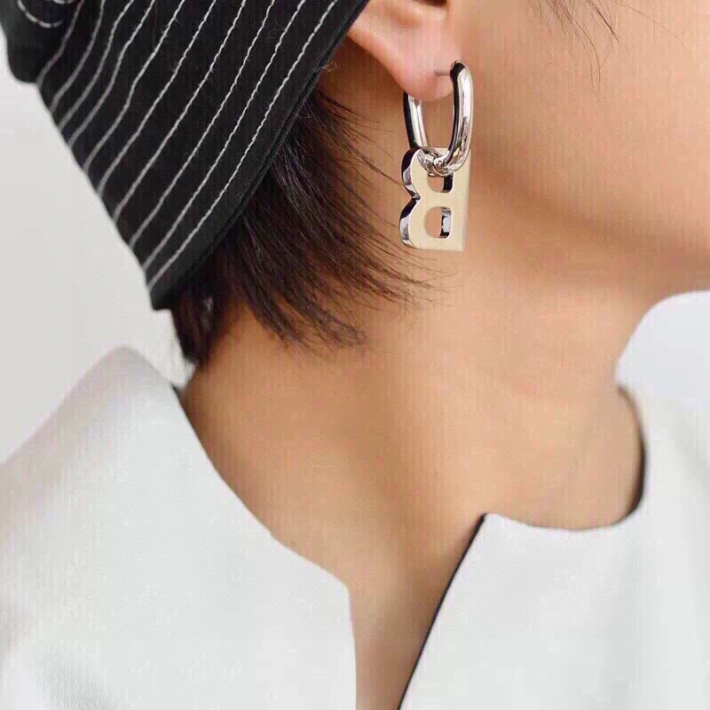 Balenciaga Earrings Attractive 215709
