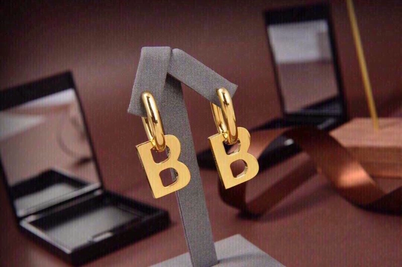 Balenciaga Earrings Attractive 215709