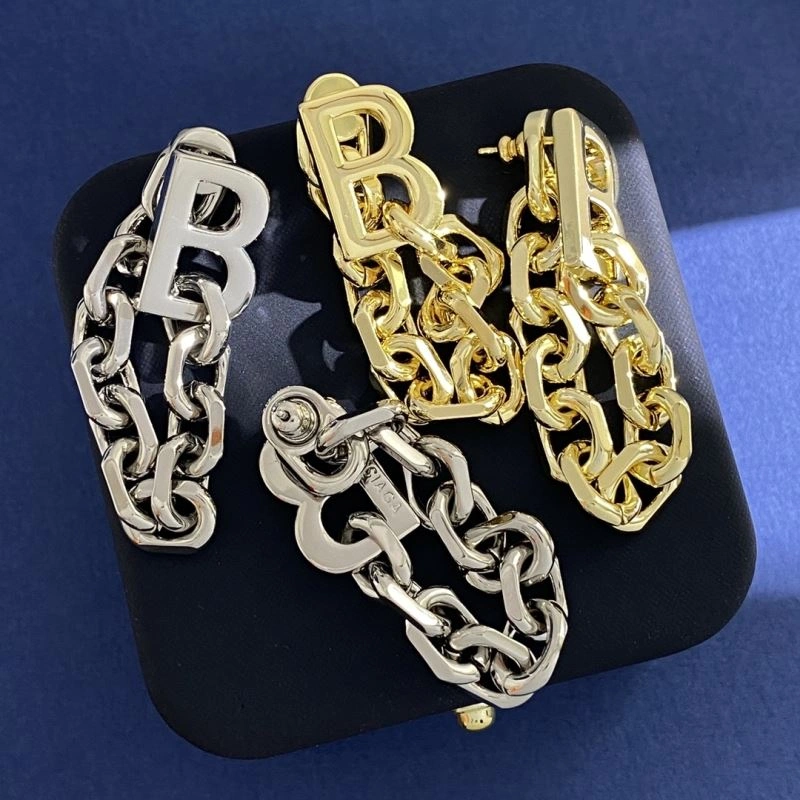HighQuality Balenciaga Earrings 215665