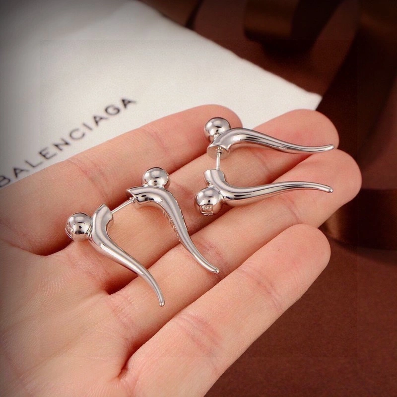 Comfortable Balenciaga Earrings 215461