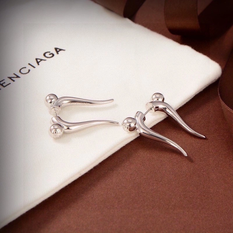 Comfortable Balenciaga Earrings 215461