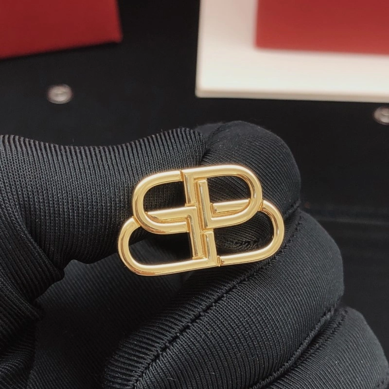 Trendsetting Balenciaga Earrings 215455