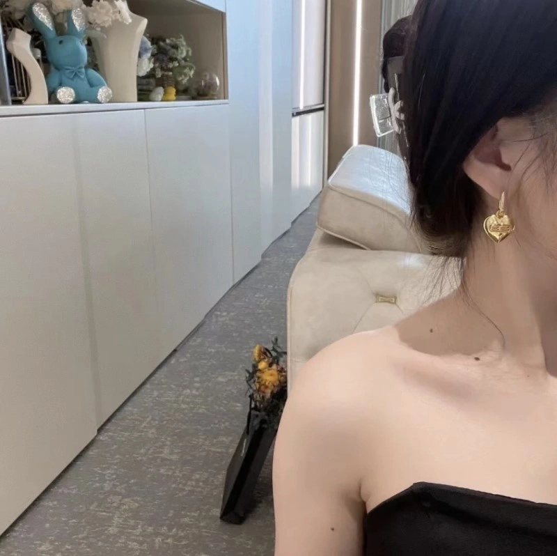 Balenciaga Earrings Comfortable 215524