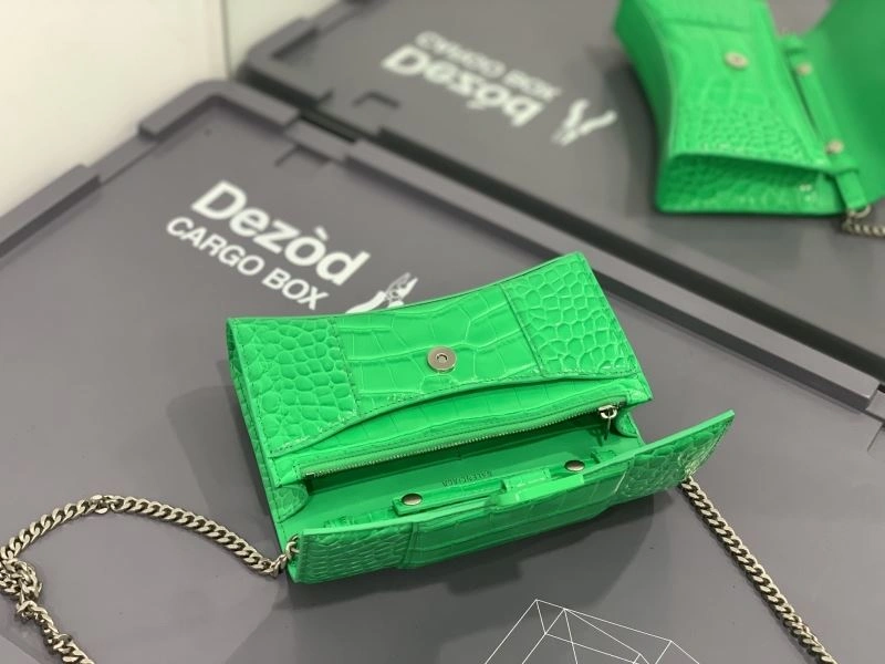 Balenciaga Electric Green Crocodile Hourglass Chain Bag Casual 72657