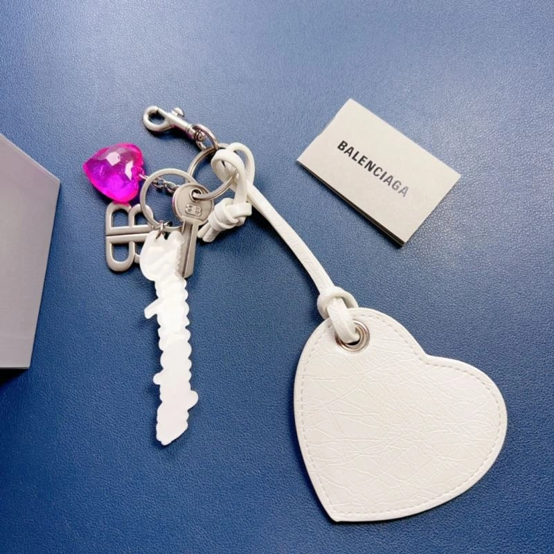 GoodFit Balenciaga Elegance Keychain - Luxe Gold Accent Accessory 70086