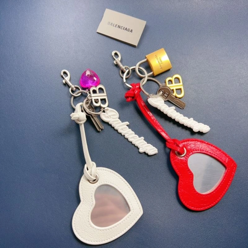 GoodFit Balenciaga Elegance Keychain - Luxe Gold Accent Accessory 70086