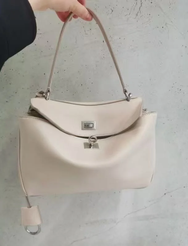 Timeless Balenciaga  Apricot Silver Buckle Handbag Series 38255