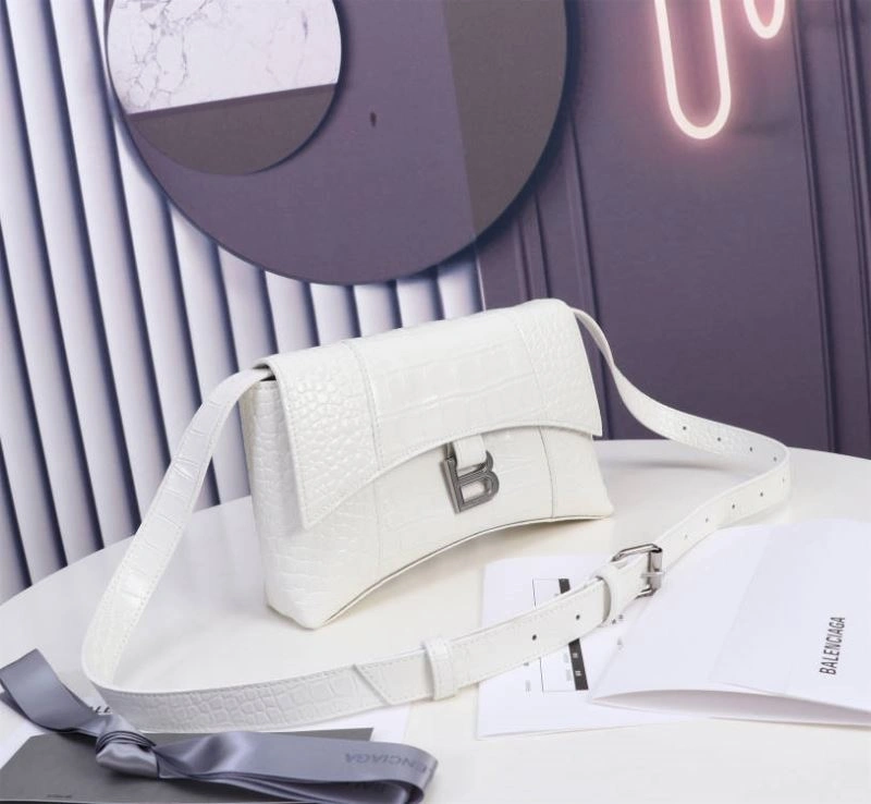 TechFriendly Balenciaga  Hourglass Crocodile Bag with Signature Arc Design 75301