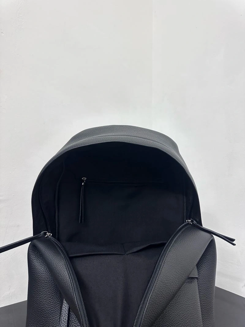 Balenciaga Everyday Luxe Calfskin Large Backpack Durable 72726