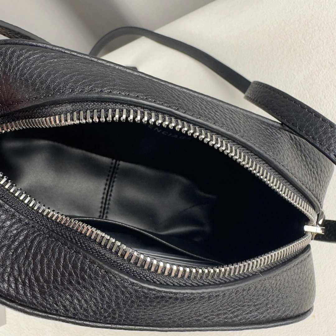 FastDry Balenciaga Everyday Mini Camera Crossbody Bag in Lambskin 60871