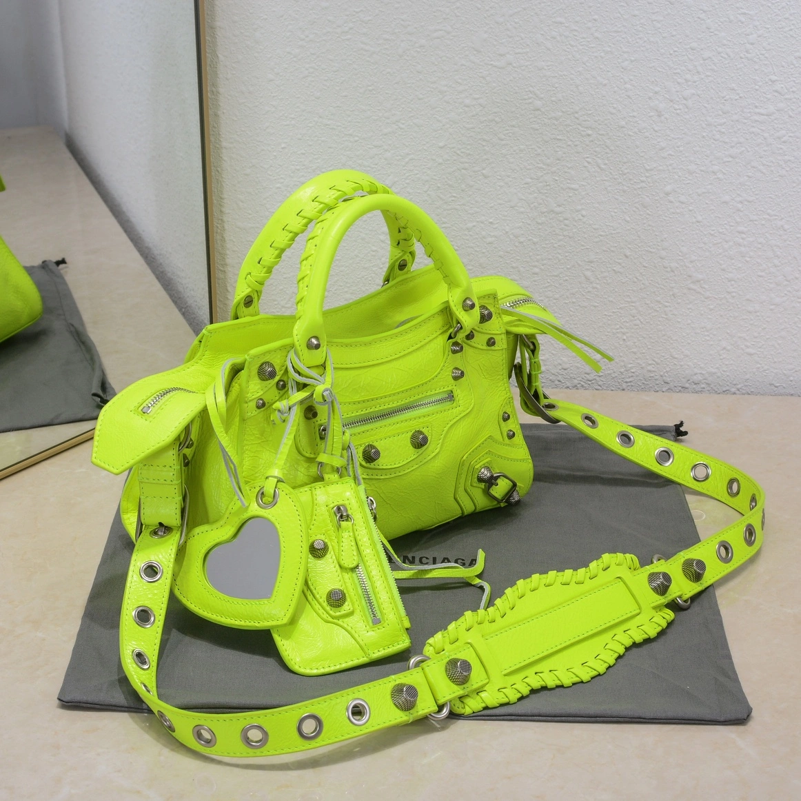 Balenciaga Fluorescent Green Neo Cagole Heart Mirror Bag Sophisticated 60974